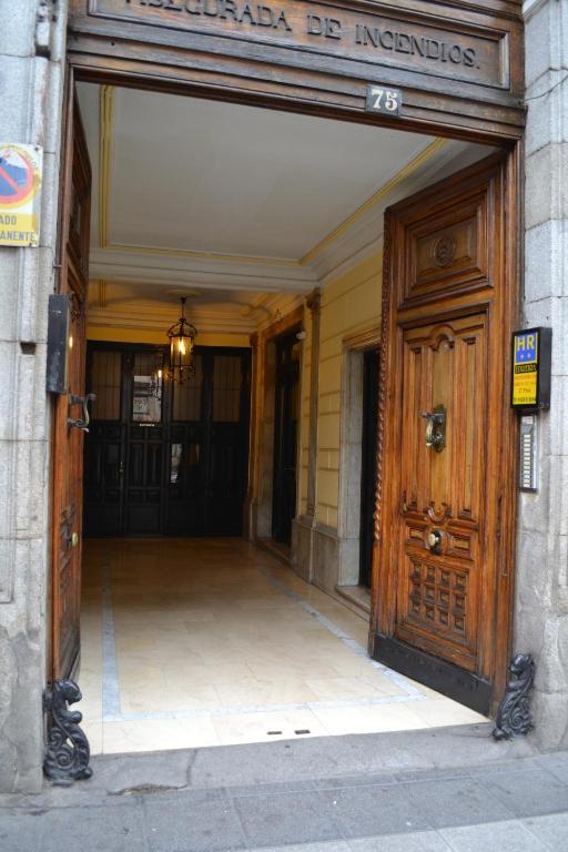 مدريد Hostal Edreira المظهر الخارجي الصورة